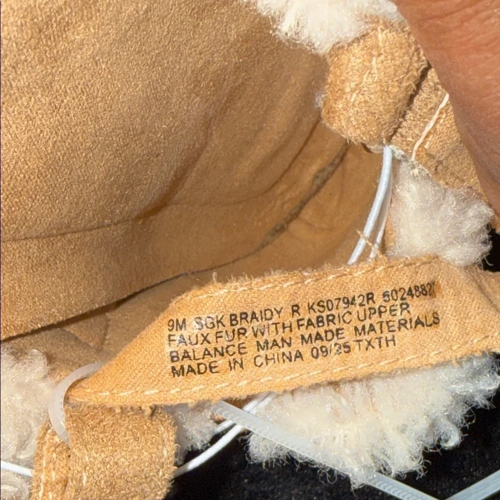 Sugar Fuzzy Bear Kids Mule Slippers in Cream and Tan NWT Sz 9